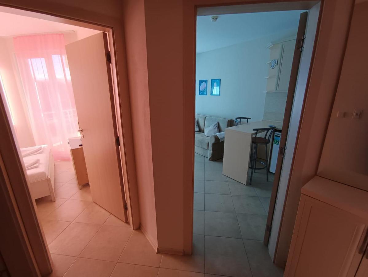 Excellent Apartment In Emberli Aparthotel. Lozenets Exterior photo